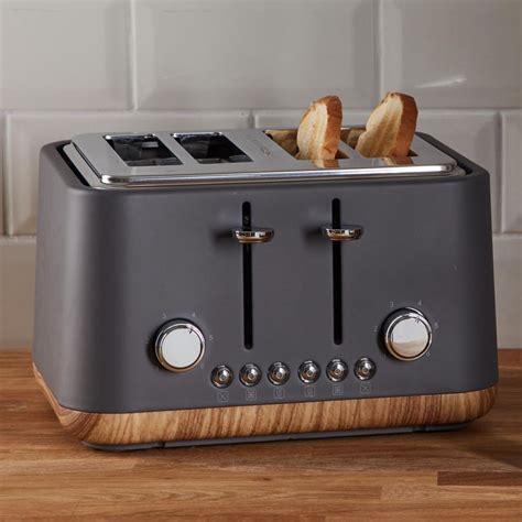 modern kitchen kettles and toasters